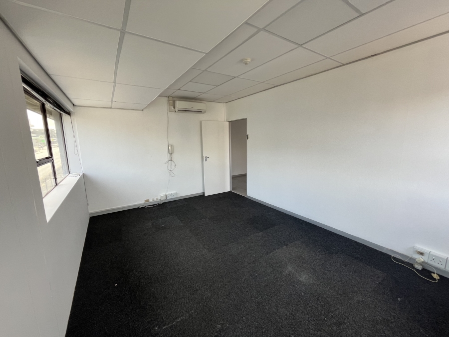 To Let commercial Property for Rent in Bo Oakdale Western Cape